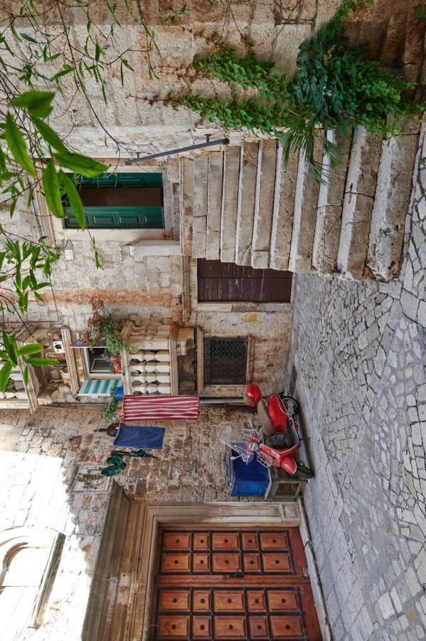 Apartman Baba Zorka トロギール エクステリア 写真